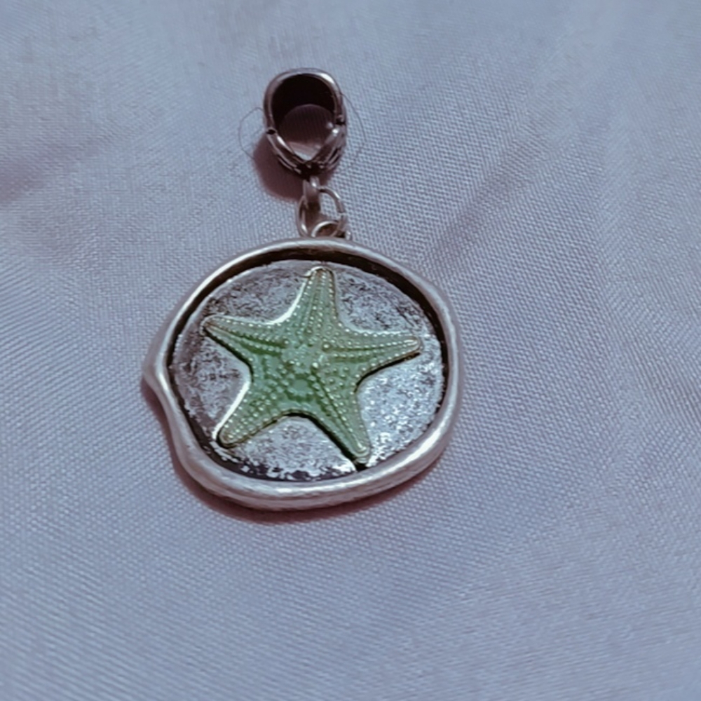 Pendant star